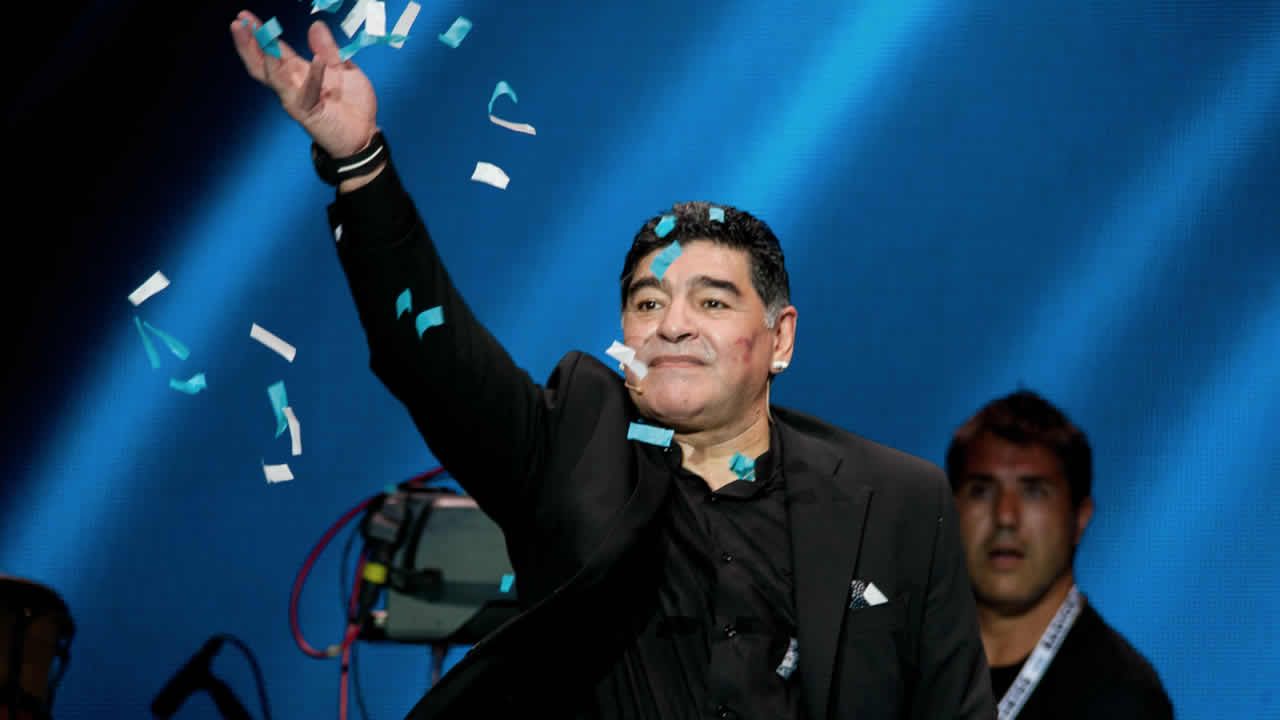 Diego Maradona a succombé à une crise cardiaque.