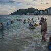 Chine: 80 000 touristes coincés sur une île après des cas de Covid