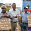 [En images] Manifestation du Mouvement Rann Nou Later devant les Casernes Centrales