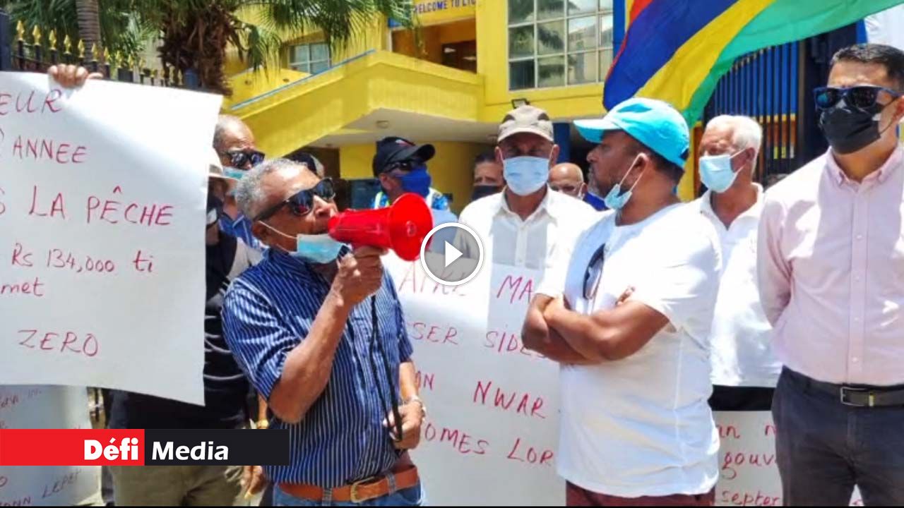[Video] Manif des pêcheurs du Sud-Est devant les locaux du ministère de la Pêche