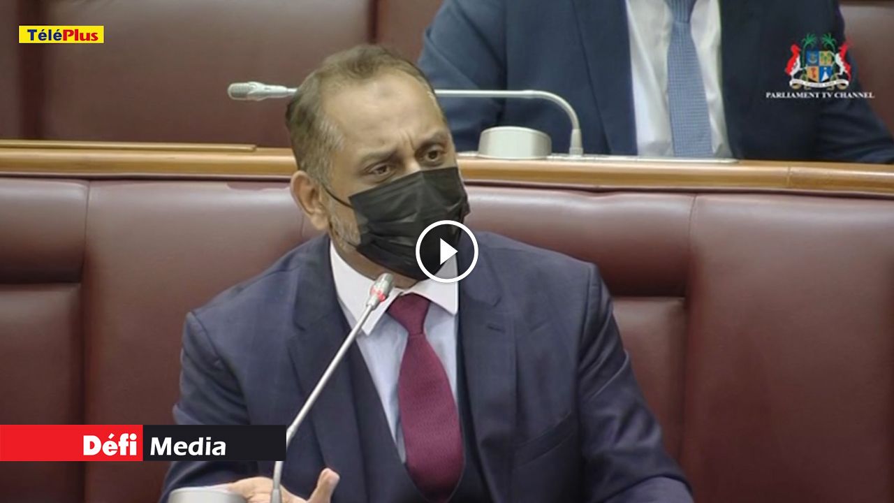[Video] IBA (Amendment) Bill : «Ce projet de loi vise à museler les radios privées», dit Reza Uteem 